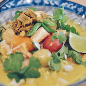 L’AVM lance un défi 100% végétal au restaurant Bighi Curry!
