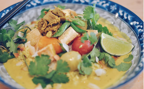 L’AVM lance un défi 100% végétal au restaurant Bighi Curry!