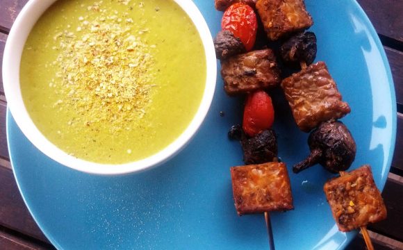 Brochettes de Tempeh et champignons pour le barbecue