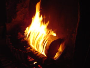Buche de bois en combustion